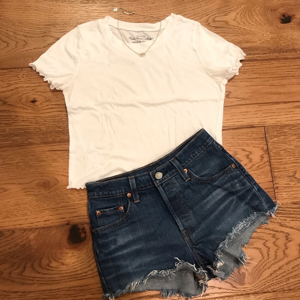 white lettuce hem baby tee